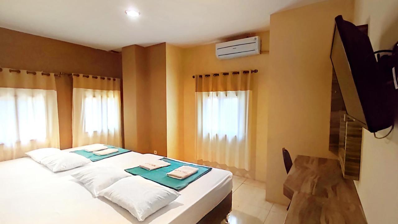 Hotel Syariah Larismanis Semarang Zewnętrze zdjęcie